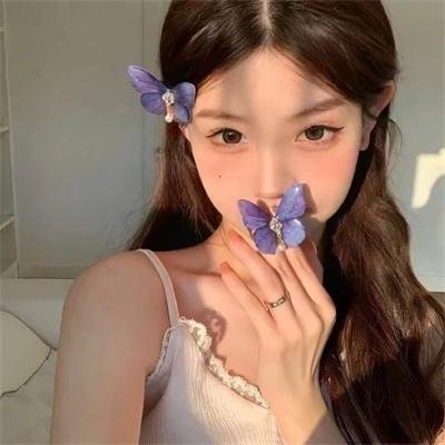 请爱我的女朋友